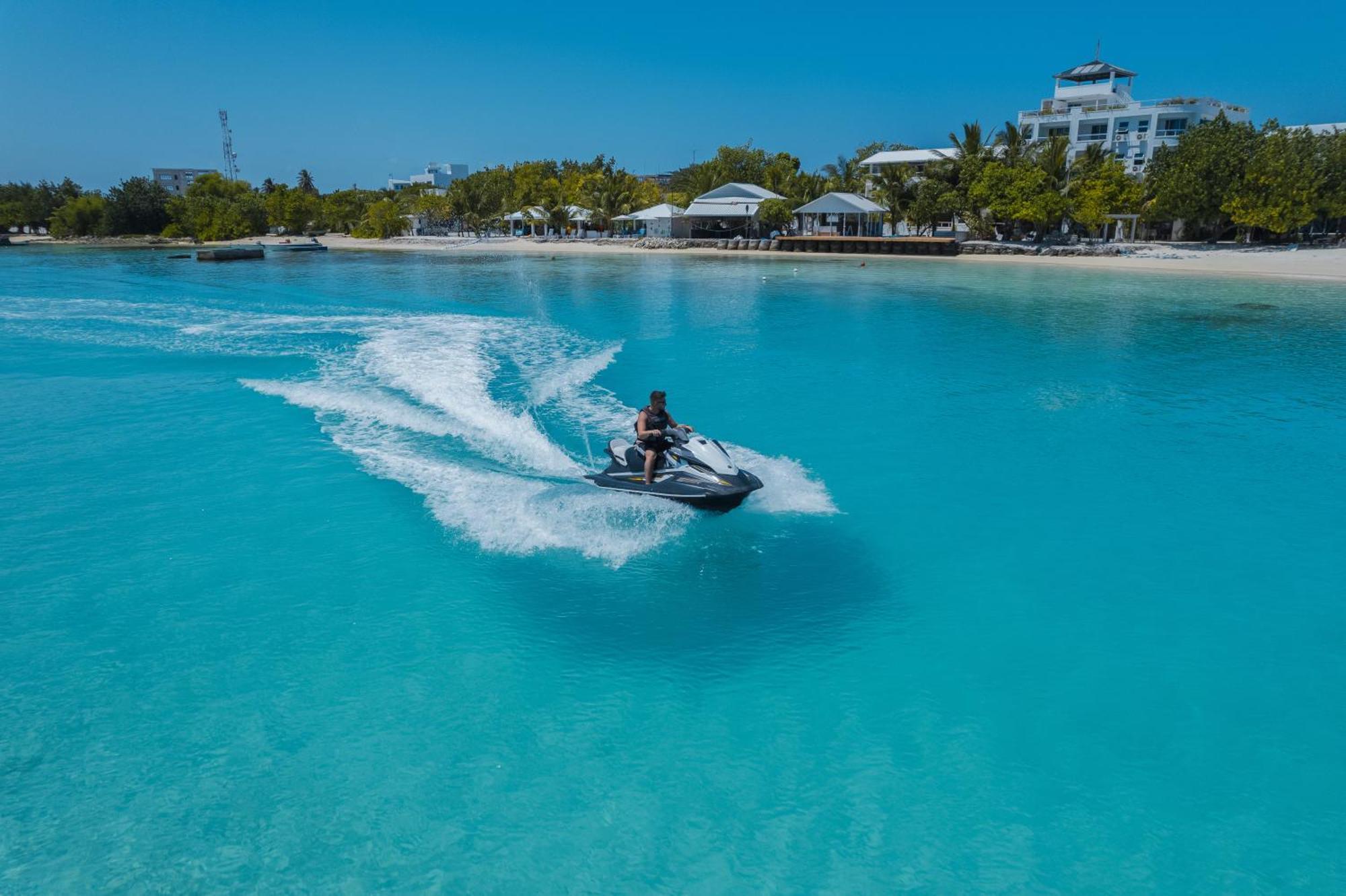 Heron Beach Hotel - The Best Maldivian Getaway In Dhiffushi,Maldives Εξωτερικό φωτογραφία