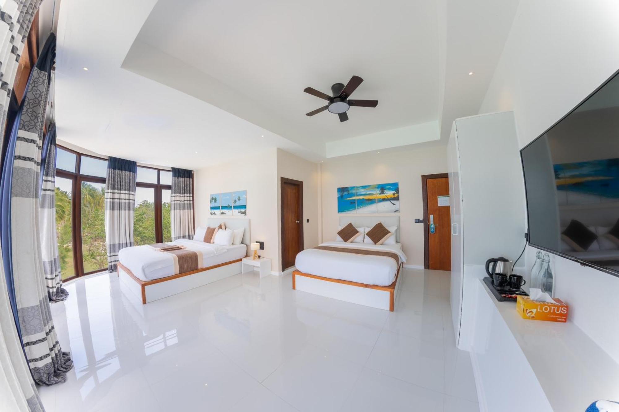 Heron Beach Hotel - The Best Maldivian Getaway In Dhiffushi,Maldives Εξωτερικό φωτογραφία