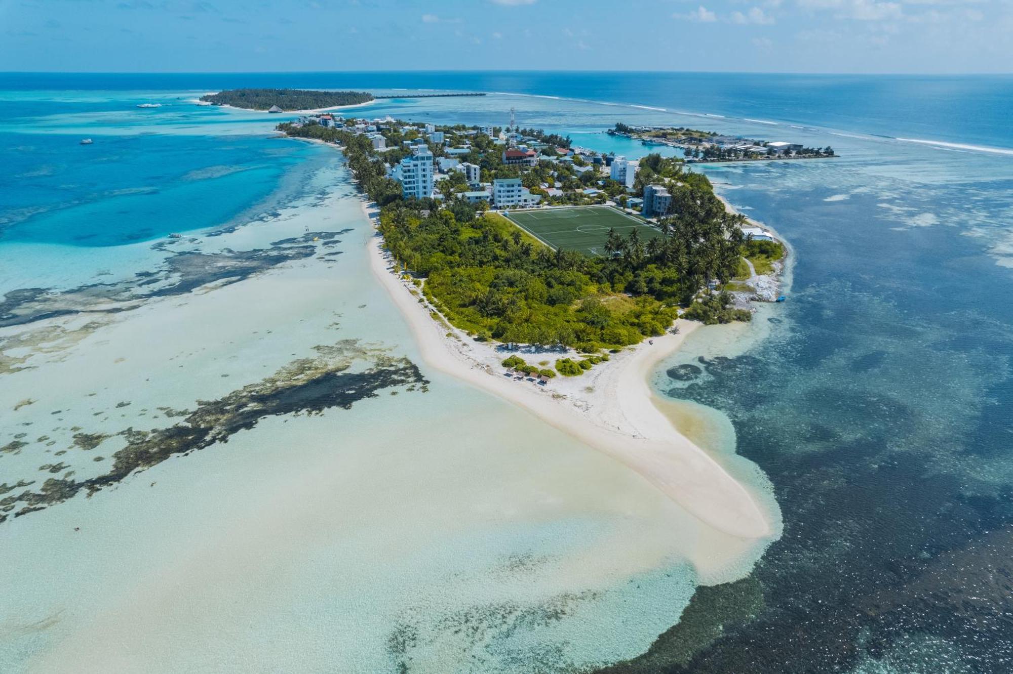 Heron Beach Hotel - The Best Maldivian Getaway In Dhiffushi,Maldives Εξωτερικό φωτογραφία